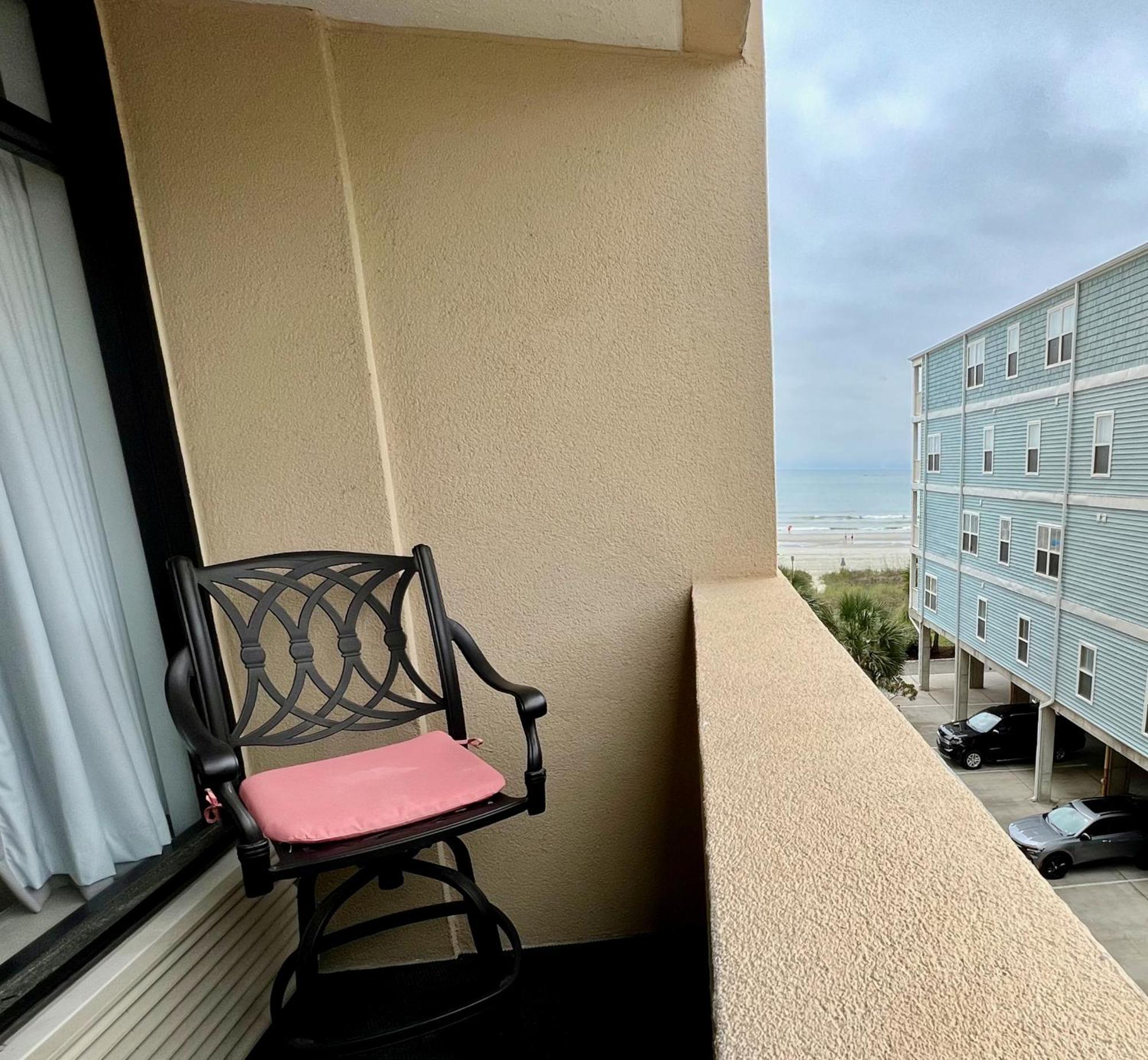 Oceanview Condo With Pool, Hot Tub, Balcony, Right On The Beach Мертл-Біч Екстер'єр фото